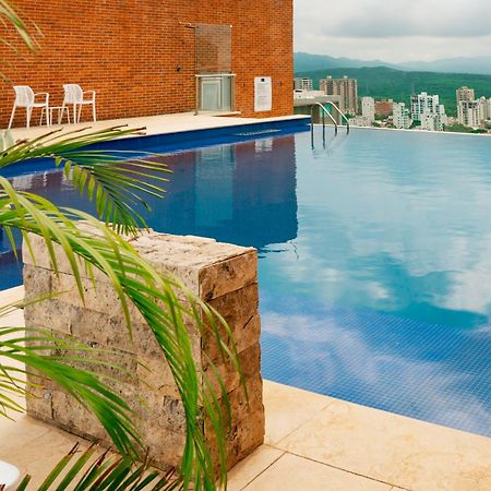 Hotel Dann Carlton Barranquilla Y Centro De Convenciones المظهر الخارجي الصورة Infinity pool