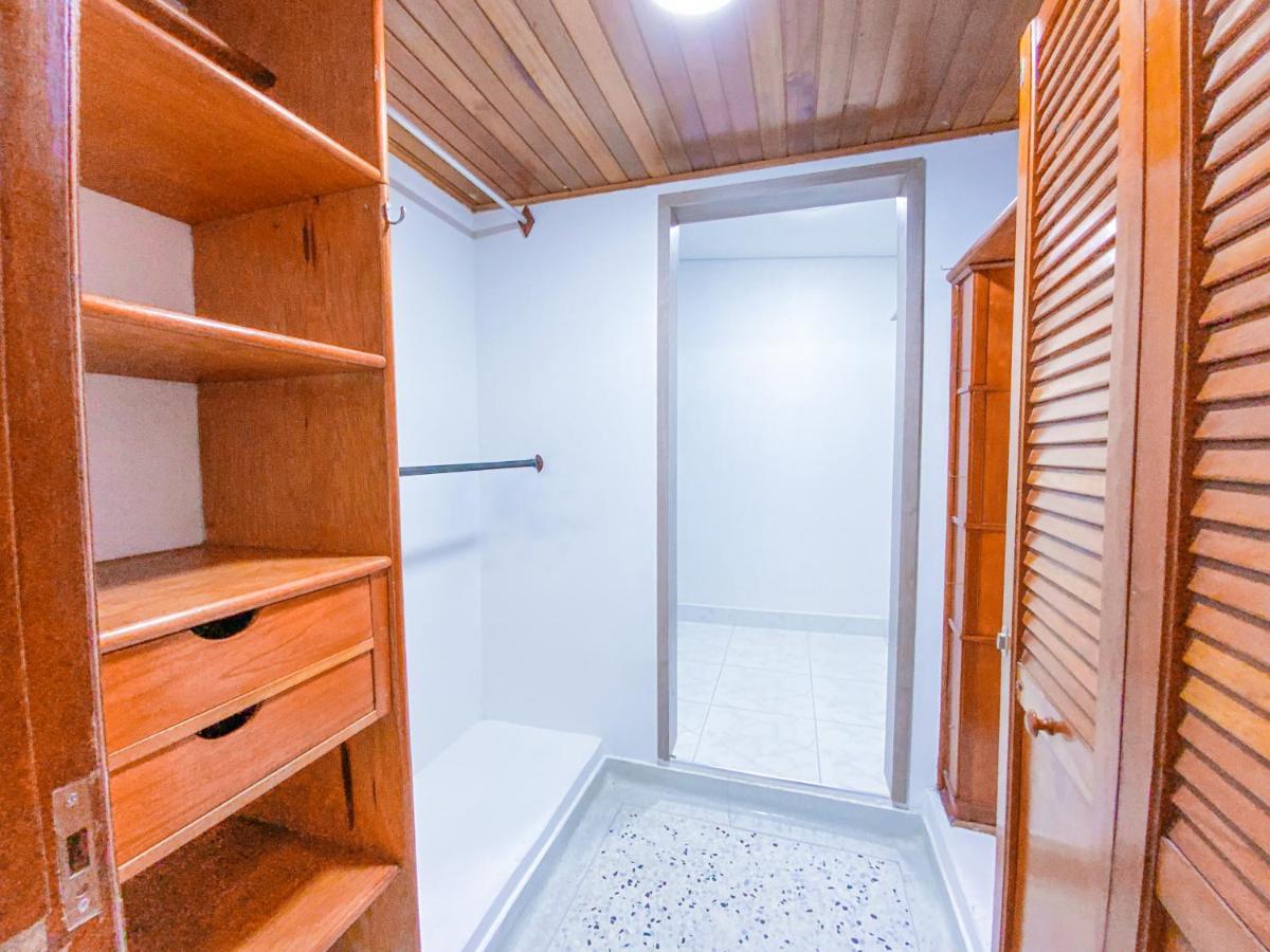 Hotel Dann Carlton Barranquilla Y Centro De Convenciones المظهر الخارجي الصورة A walk-in closet