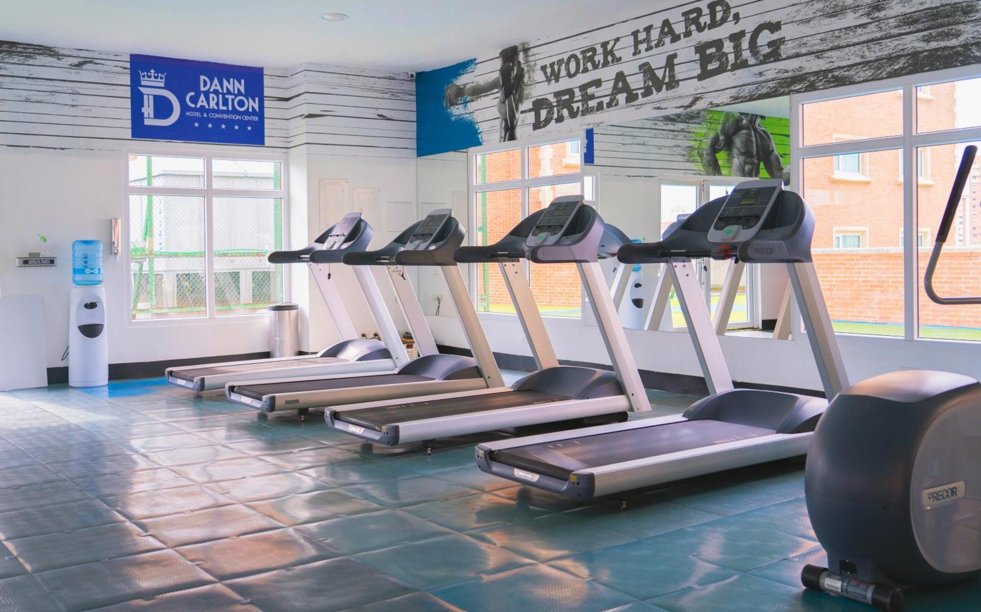 Hotel Dann Carlton Barranquilla Y Centro De Convenciones المظهر الخارجي الصورة The gym at the Dan Carlton Hotel